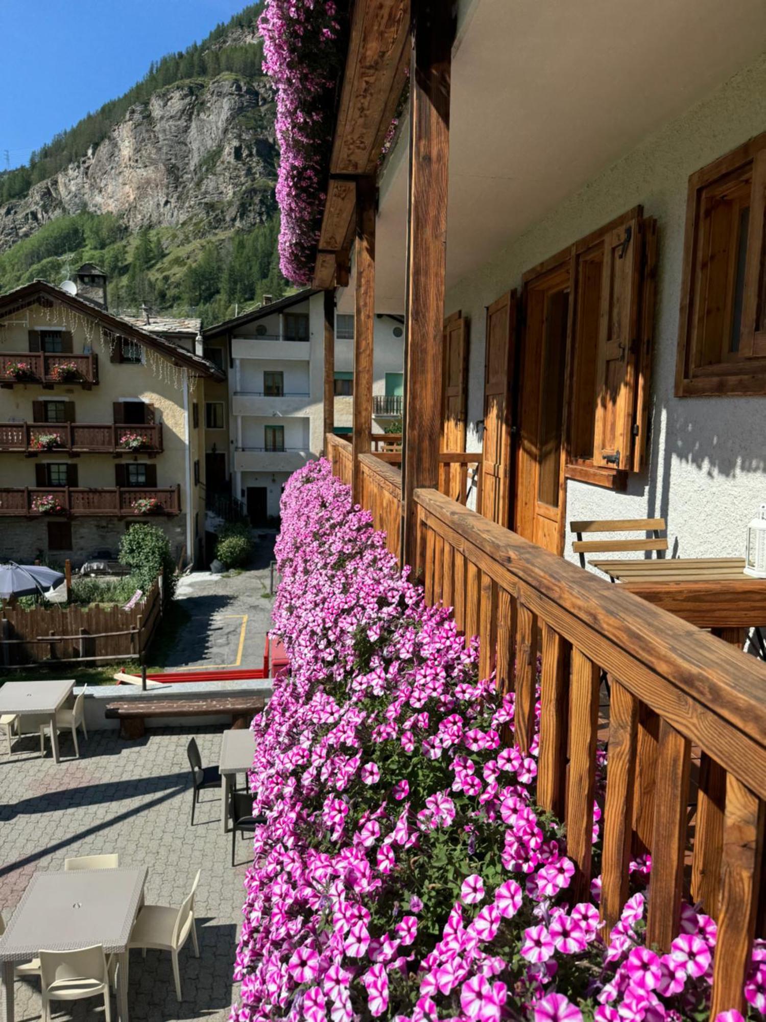 Hotel Ondezana Cogne Exterior foto
